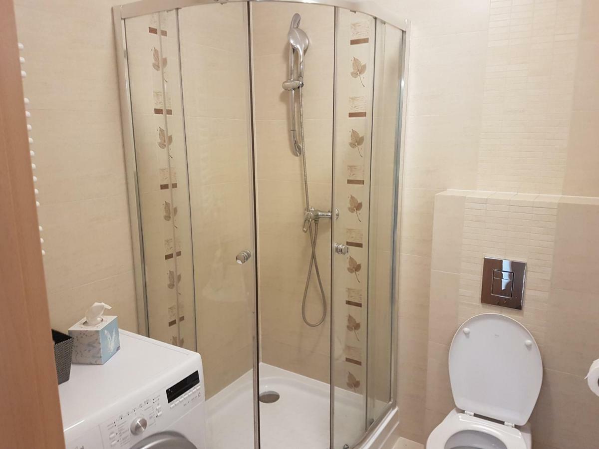 Apartament z ogródkiem Pomerania Kołobrzeg Exterior foto